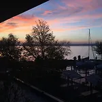 Calypso Lakeside & Lux Affittacamere