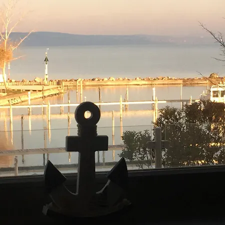 Гостевой дом Calypso Lakeside & Lux