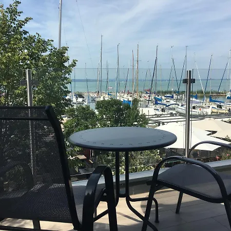 Гостевой дом Calypso Lakeside & Lux 4*