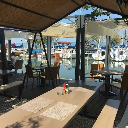 Гостевой дом Calypso Lakeside & Lux 4*