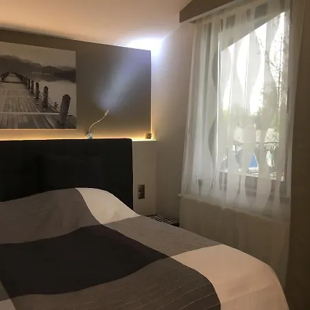 Гостевой дом Calypso Lakeside & Lux