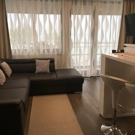 Calypso Lakeside & Lux 4*
