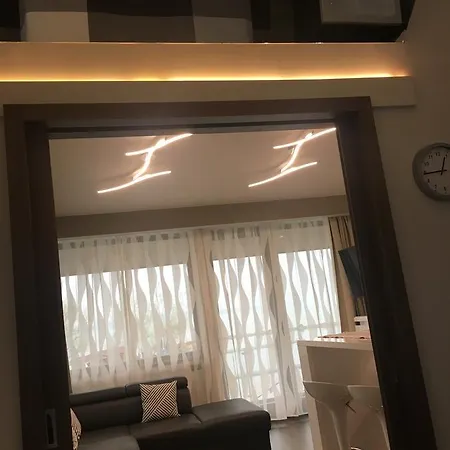 Гостевой дом Calypso Lakeside & Lux
