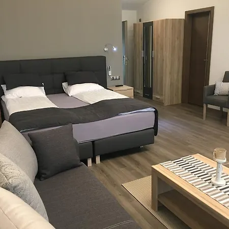 Calypso Lakeside & Lux Гостевой дом