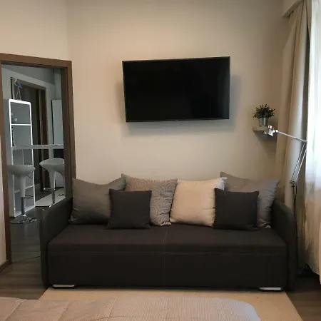 Calypso Lakeside & Lux