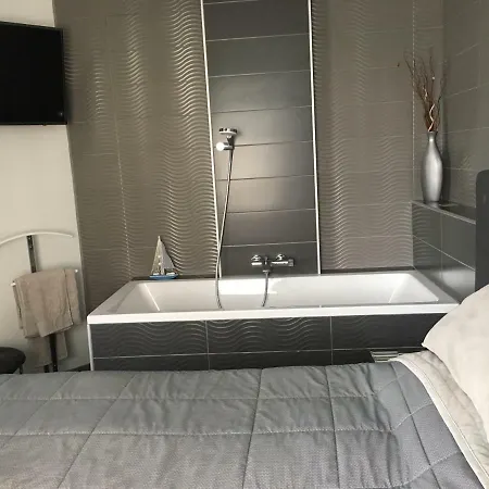 Calypso Lakeside & Lux شيوفوك