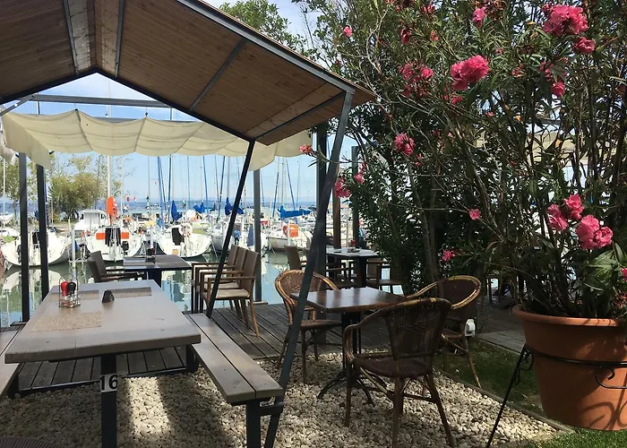 Гостевой дом Calypso Lakeside & Lux 4*