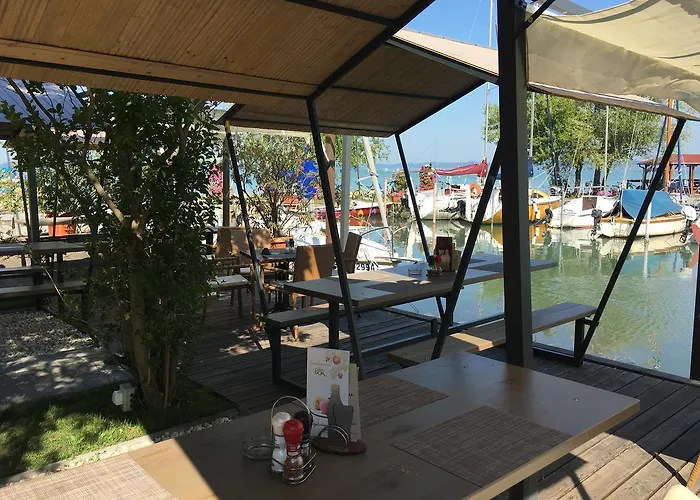 Гостевой дом Calypso Lakeside & Lux 4*