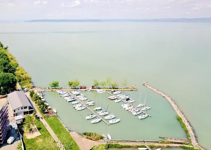 Vendégház Calypso Lakeside & Lux 4*