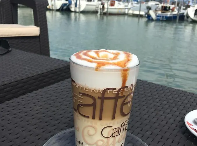 Vendégház Calypso Lakeside & Lux