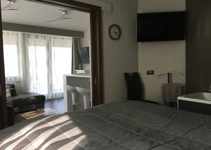 Vendégház Calypso Lakeside & Lux