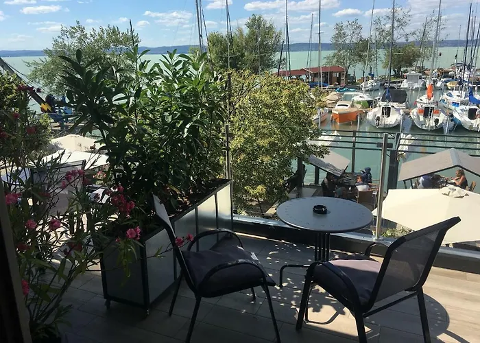 Calypso Lakeside & Lux Шиофок